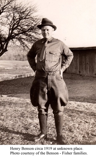 hcl_people_benson_henry_and_fisher_eva_c_pic01_henry_unknown_place_1919c_resize320x480